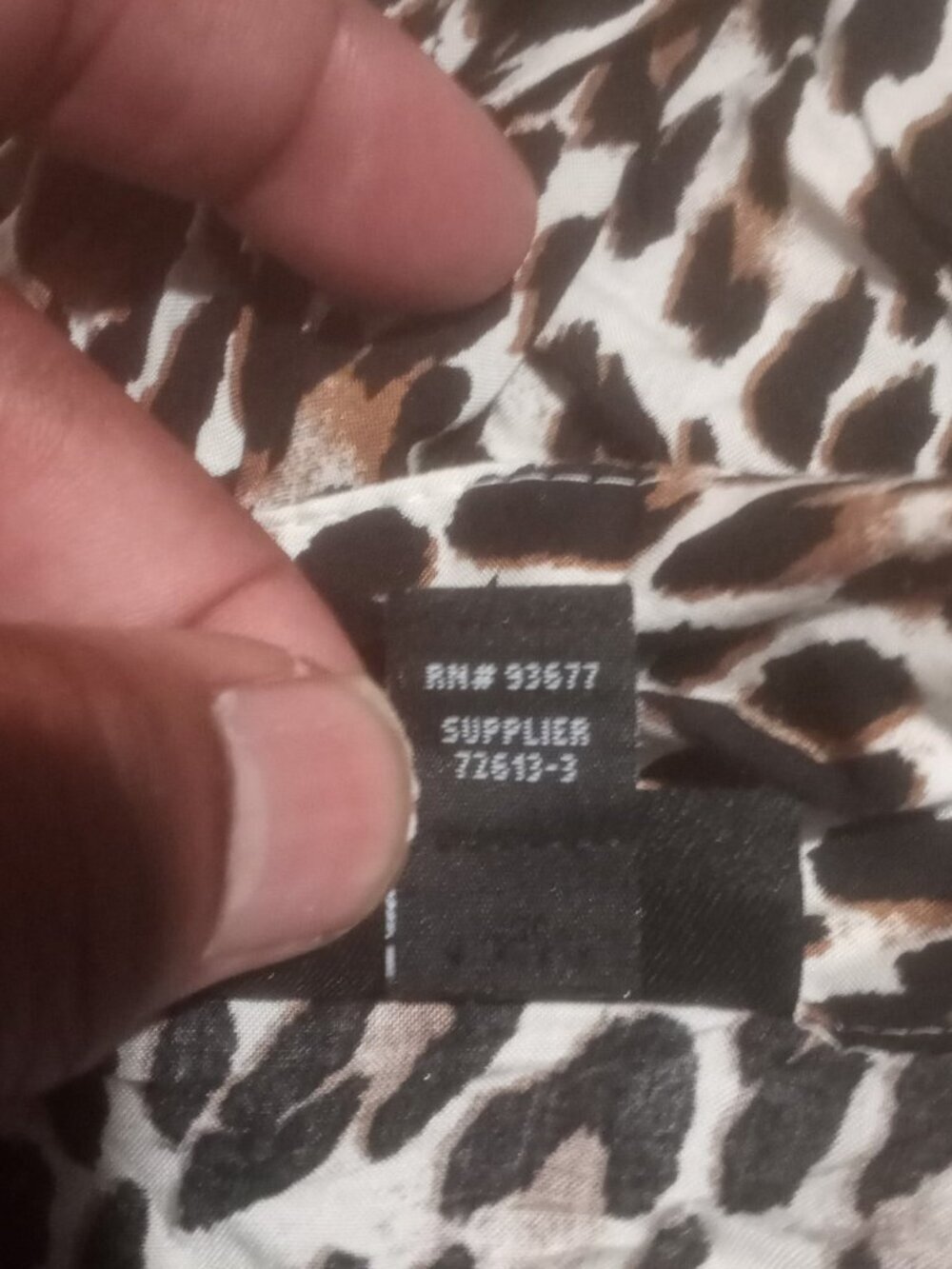 New A.N.A Neutral Animal Women's Blouse Size XL Leopard Print Button shirt - Picture 10 of 13
